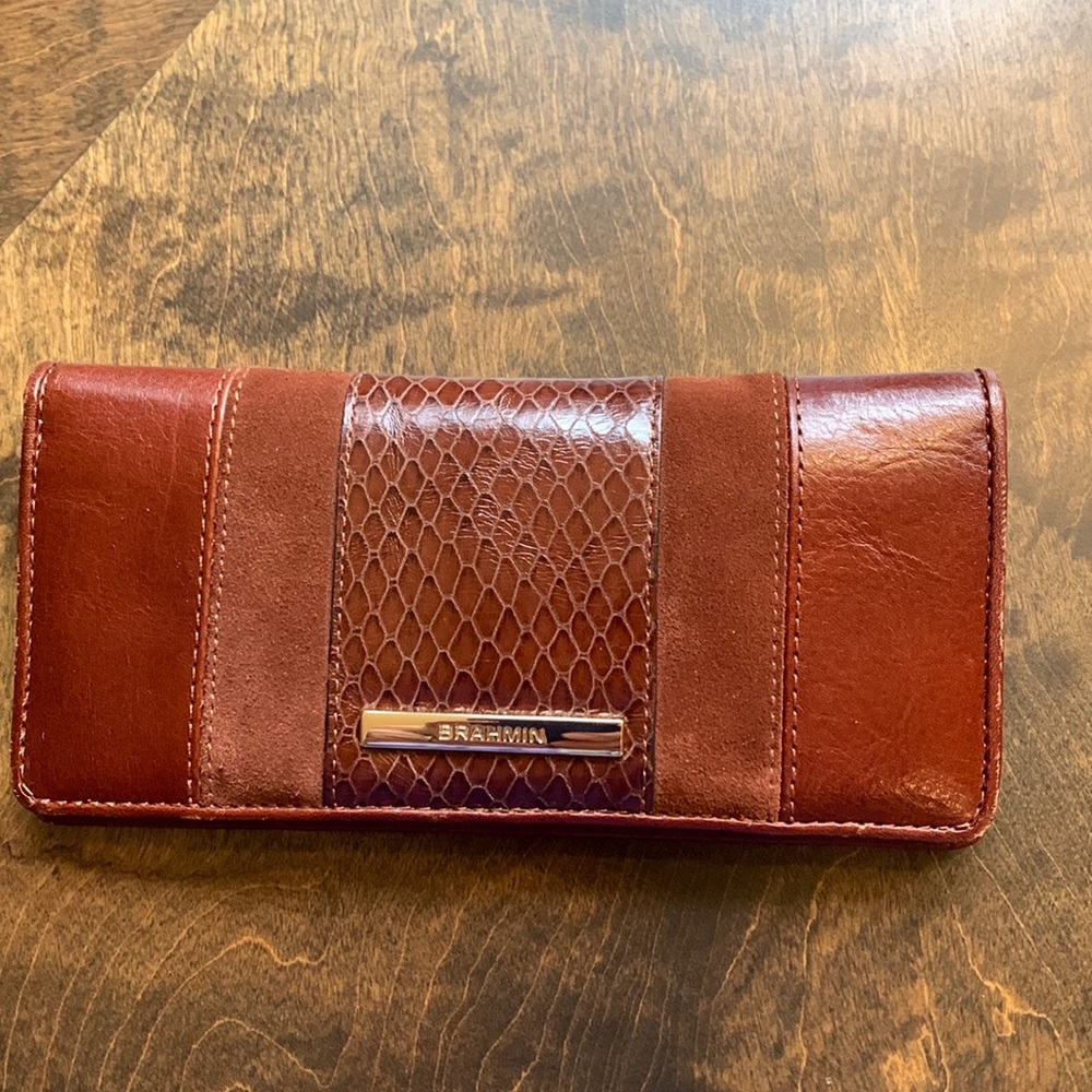 Brahmin wallet!!